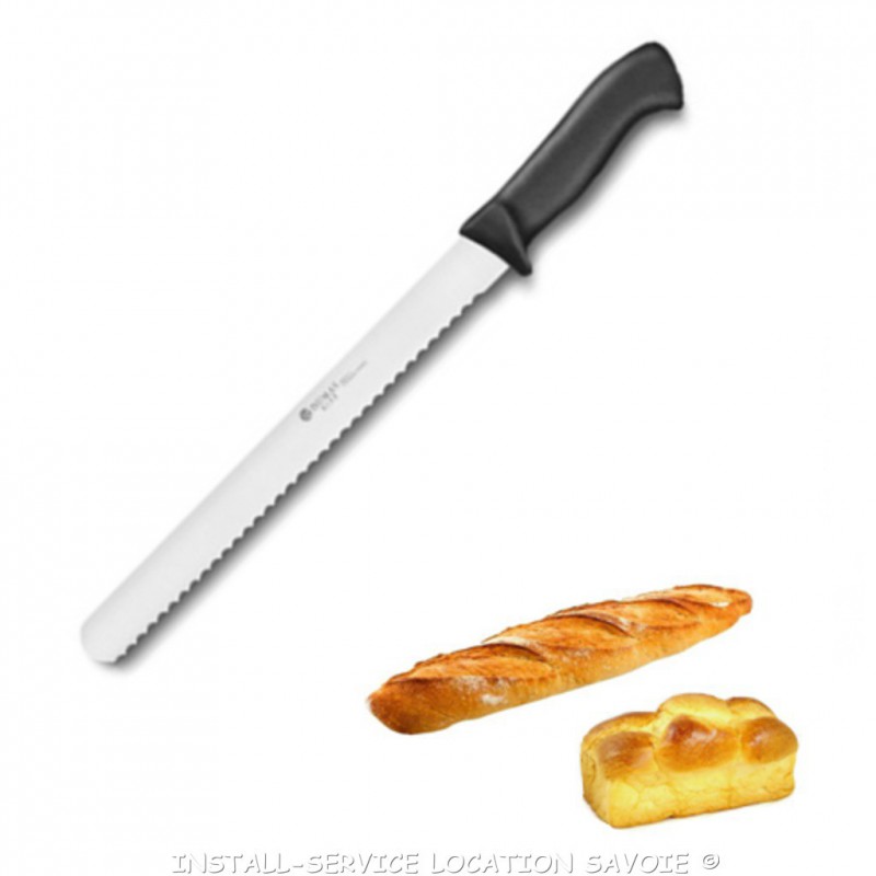 Couteau à pain et brioche